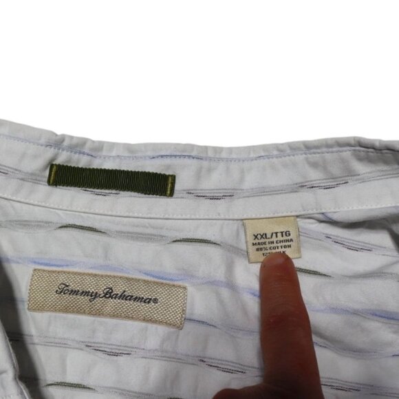 Tommy Bahama Multicolor Button Front Shirt Size XXL - Picture 3 of 7